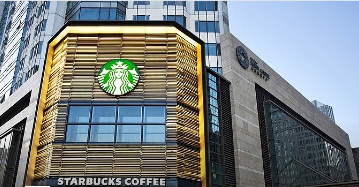 星巴克密集開店背后的商業(yè)邏輯是什么？|餐飲界