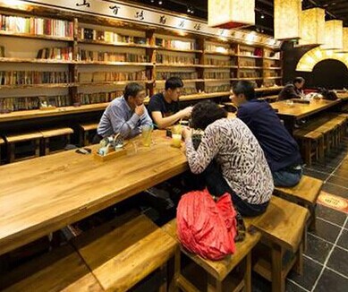 瘋狂的撈面館：藏身書房，卻改變了一個行業(yè)！|餐飲界