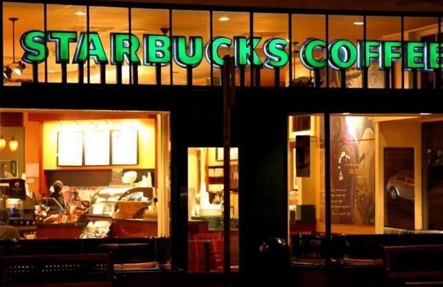星巴克玩那些“花招”你也能玩得起來嗎？|餐飲界