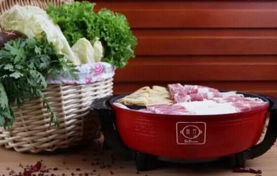 他為何對火鍋外賣如此執(zhí)著？|餐飲界