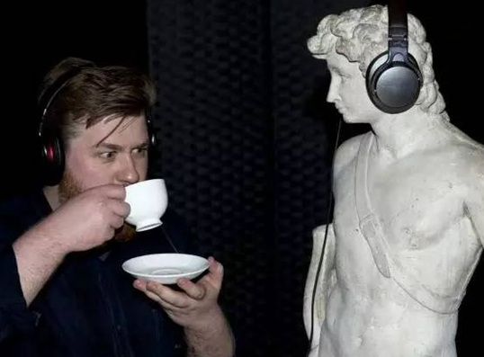 餐廳背景音樂(lè)不會(huì)選？這兒有一套方法值得你收藏|餐飲界