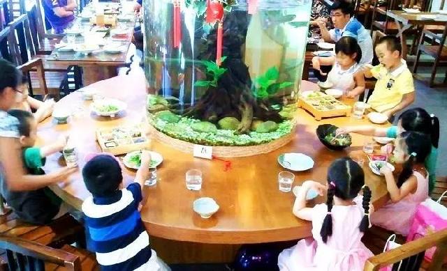 親子餐廳門檻并不低，入行要掌握哪三個(gè)維度方法論？|餐飲界