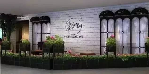 為自己的品牌“帶鹽”!誰(shuí)說(shuō)餐飲人不能成為網(wǎng)紅？|餐飲界