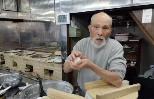 12月10日，“煮飯仙人”村嶋孟空降深圳請你吃“銀飯”|餐飲界