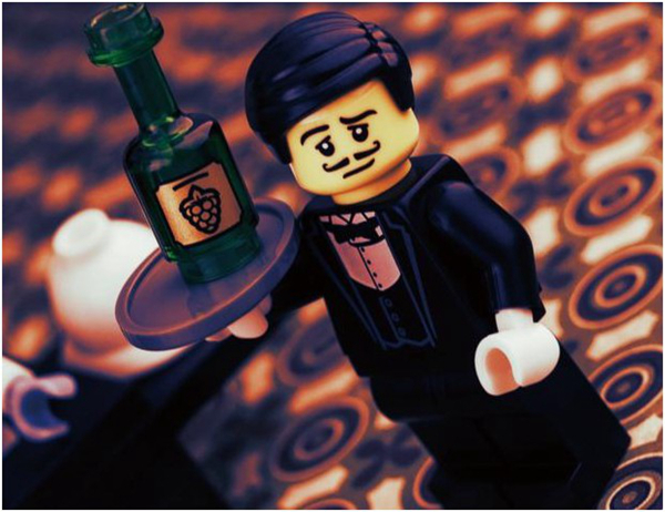 餐廳刷爆朋友圈的秘密，原來是你家服務(wù)員做到這些？|餐飲界