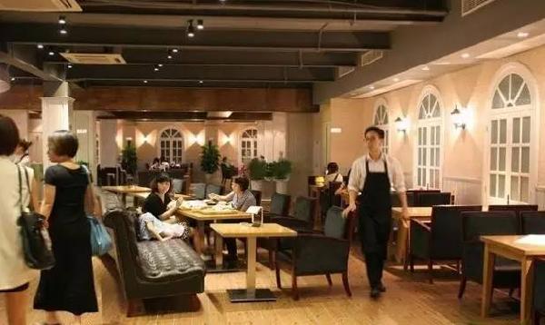 這家“潮”餐廳做到整個城市為之“瘋狂”，背后的秘密竟是這樣！|餐飲界