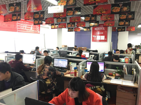 一舉邁入億元級電商俱樂部，白家食品憑什么？|餐飲界