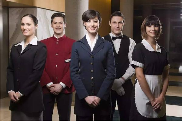 餐廳管理者這樣走動式管理，更高效！|餐飲界