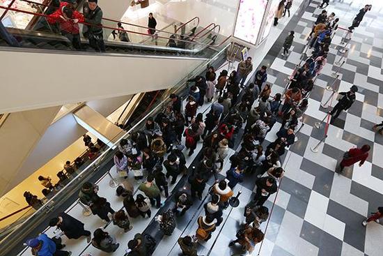 網(wǎng)紅食品生意經(jīng)，年輕女白領(lǐng)愿意加價(jià)買網(wǎng)紅食品|餐飲界