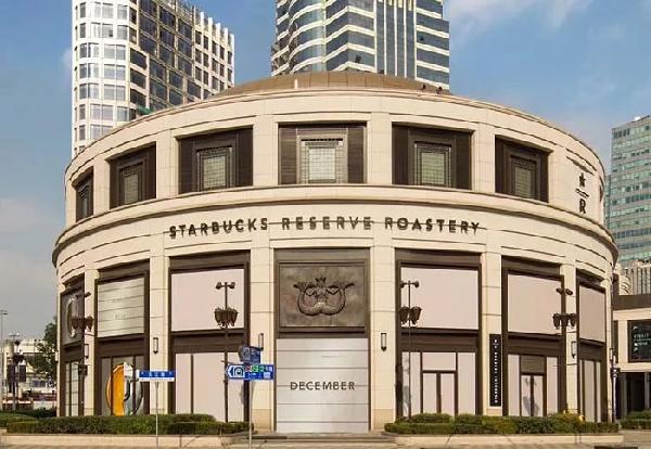 麥當勞、星巴克都在玩，餐企紛紛試水旗艦店到底為那般？|餐飲界