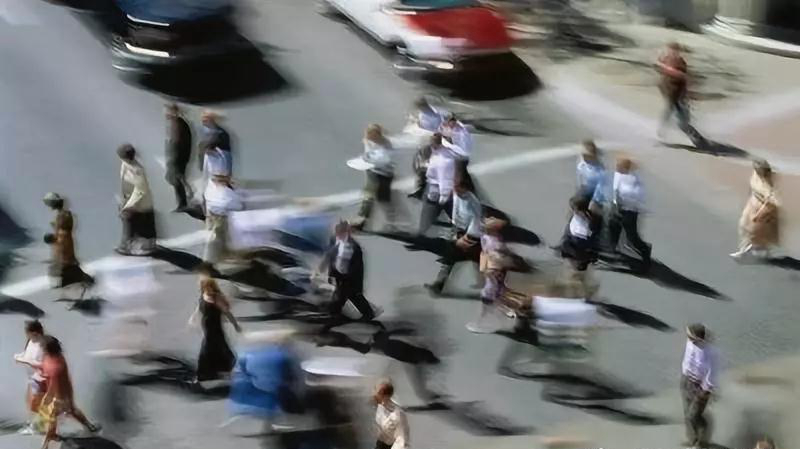 新創(chuàng)餐飲品牌，首店以慢勝快的“讓”戰(zhàn)略|餐飲界