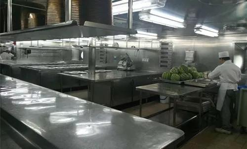 現(xiàn)在的年輕人都不愿意做廚師是為什么？|餐飲界