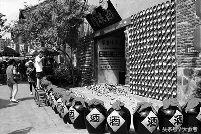 網(wǎng)紅“退燒”，山寨“摔碗酒”生意慘淡難逃“短命”魔咒|餐飲界