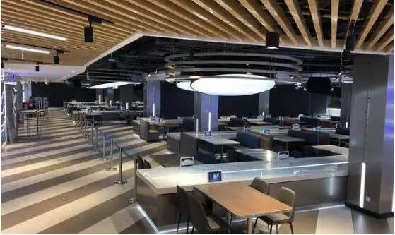 無人餐廳喜憂參半，要成還得看“暖科技”？|餐飲界