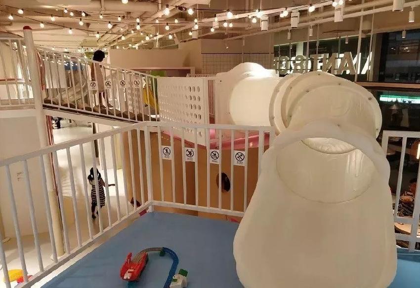 “寶貝經(jīng)濟(jì)”崛起，服務(wù)孩子的同時(shí)千萬(wàn)別忽略大人的需求|餐飲界