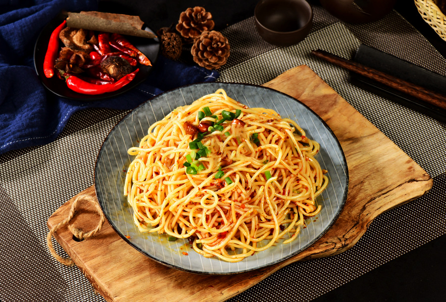 餐飲大事件214|滬上阿姨獲近億元A輪融資，鐘薛高開始賣水餃，肯德基無人自動餐車上街！|餐飲界