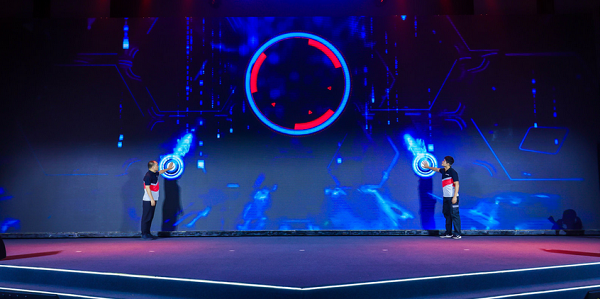 蘇炳添出席順豐同城第四屆917騎士節(jié)，現(xiàn)場首秀“騎士放松操”|餐飲界