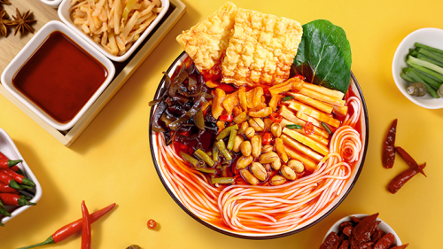 萬億粉面市場(chǎng)呈持續(xù)上升趨勢(shì) 微念日均出貨超百噸成米線王